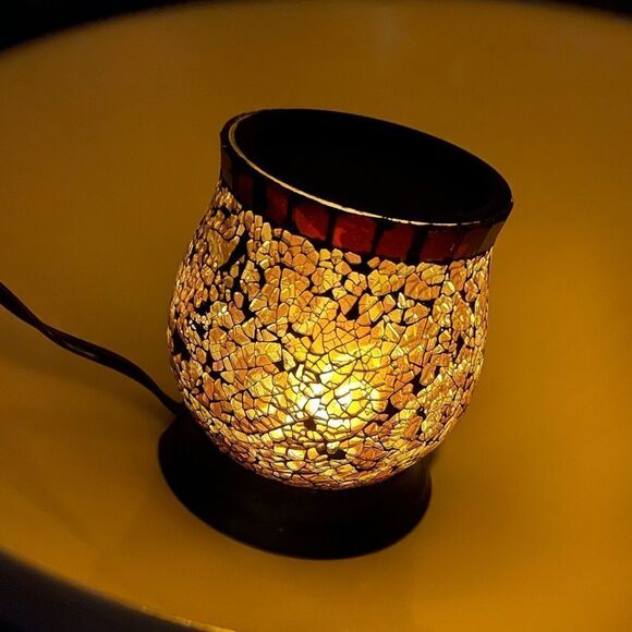 PARTYLITE Electric Scent Glow Warmer Amaretto Swirl mosaic glass design NIB - Picture 9 of 10
